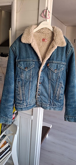 Product image 1 of 7