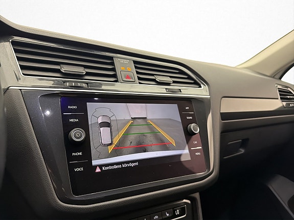 Volkswagen Tiguan Allspace 21 of 30