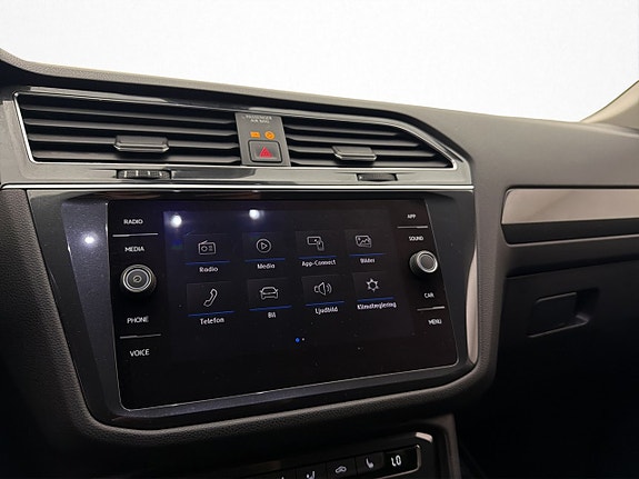 Volkswagen Tiguan Allspace 22 of 30