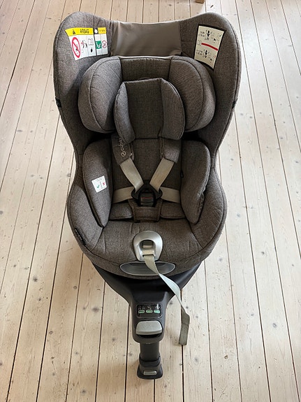 Product image 1 of 8