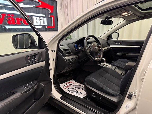 Subaru Outback 10 of 25