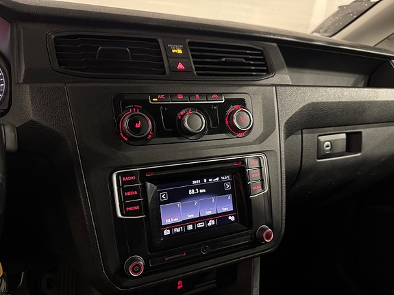 Volkswagen Caddy 14 of 16