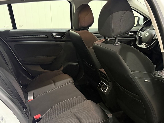 Renault Megane 10 of 13