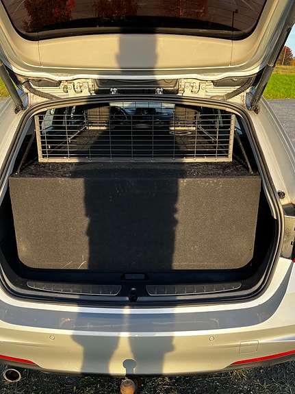 BMW 320d 6 of 7
