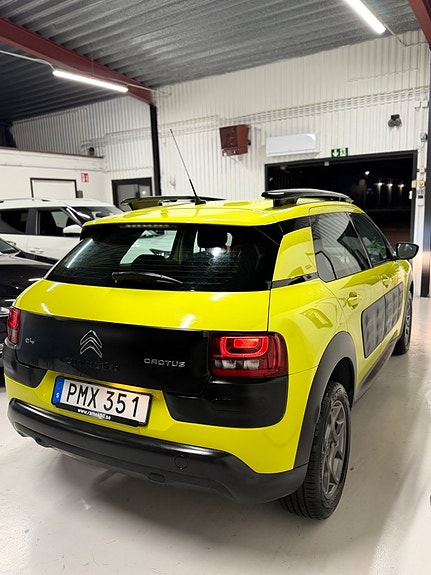 Citroen C4 Cactus 9 of 15