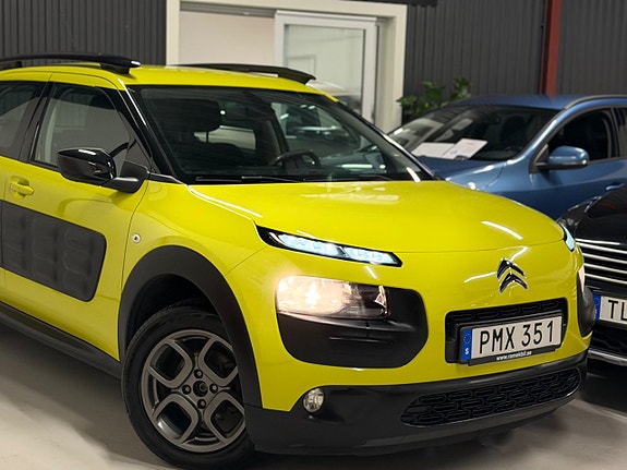 Citroen C4 Cactus 2 of 15