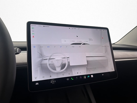Tesla Model 3 19 of 29