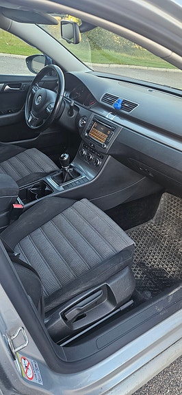 Volkswagen Passat 6 of 6