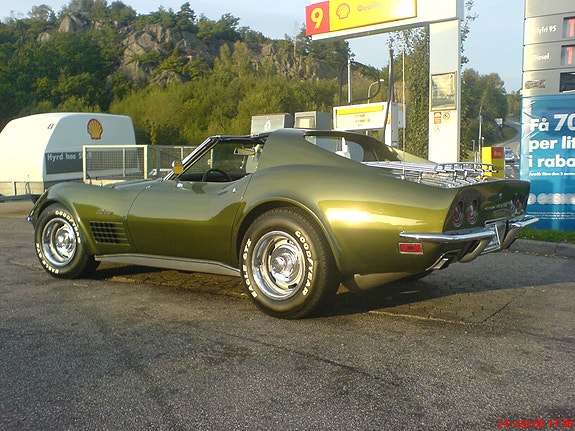 Chevrolet Corvette 4 of 24
