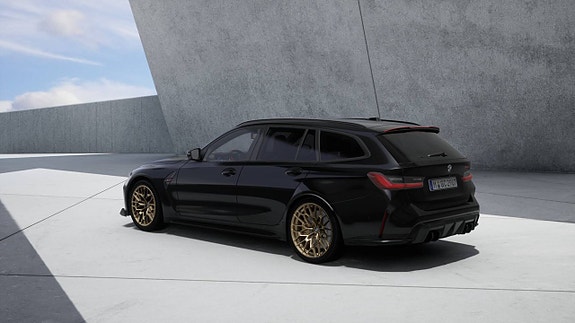 BMW M3 10 of 11