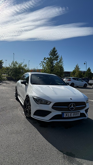 Mercedes-Benz CLA200 2 of 15