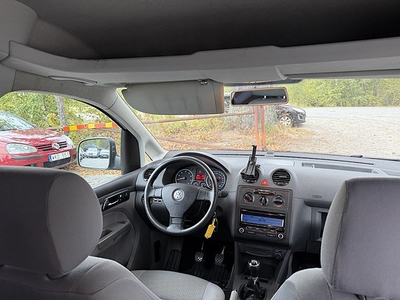 Volkswagen Caddy 9 of 21