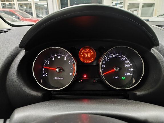 Nissan Qashqai 14 of 19
