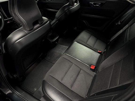 Volvo V60 21 of 24