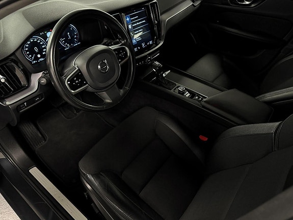 Volvo V60 14 of 24
