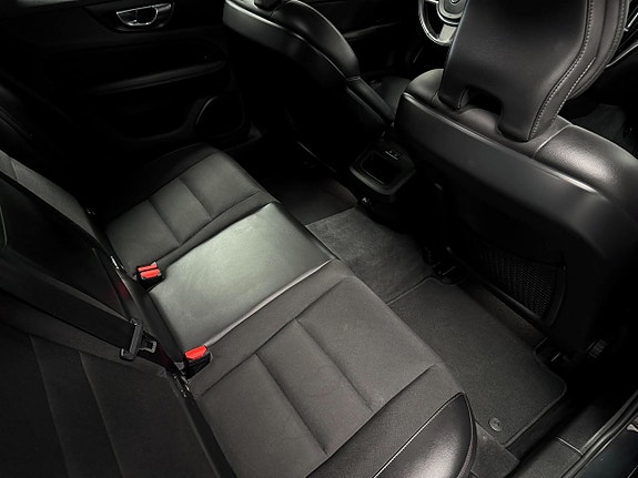Volvo V60 22 of 24
