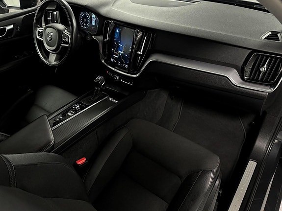 Volvo V60 18 of 24