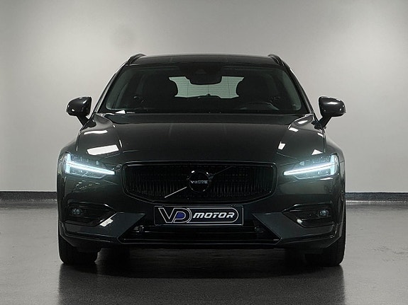 Volvo V60 8 of 24