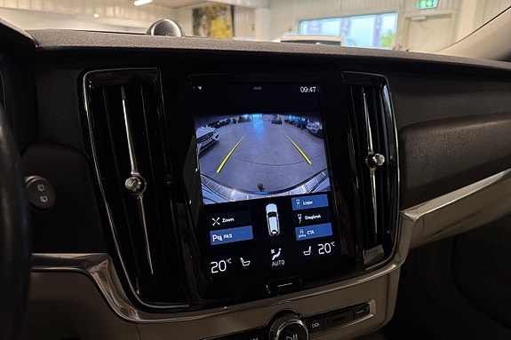 Volvo V90 Cross Country 19 of 29