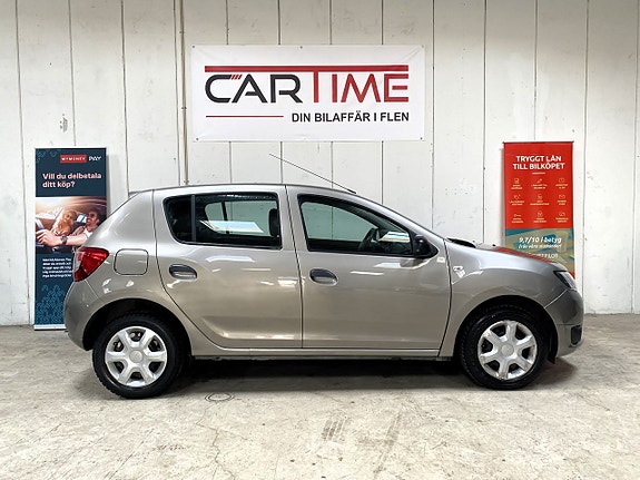 Dacia Sandero 4 of 13