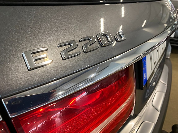 Mercedes-Benz E 220 d 12 of 28