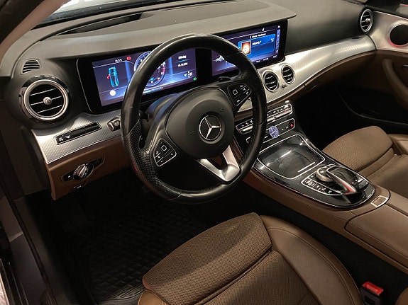 Mercedes-Benz E 220 d 28 of 28