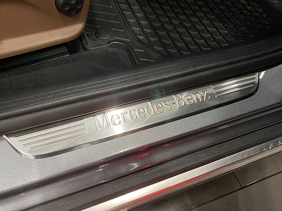 Mercedes-Benz E 220 d 22 of 28