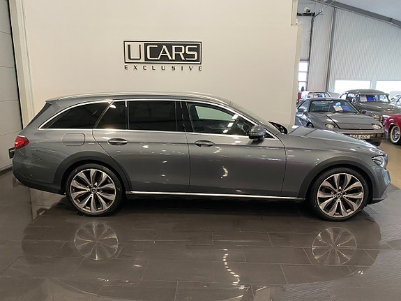 Mercedes-Benz E 220 d 2 of 28