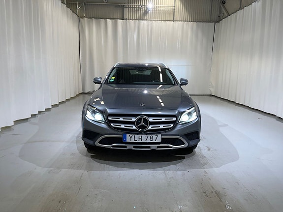 Mercedes-Benz E220 d 7 of 15