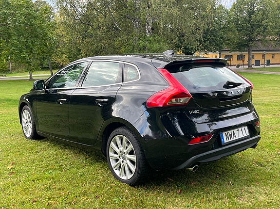 Volvo V40 9 of 10