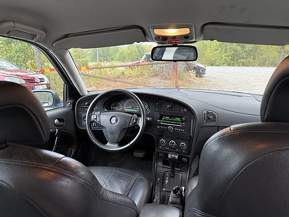 Saab 9-5 9 of 22
