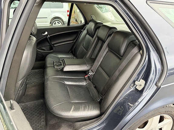Saab 9-5 17 of 22