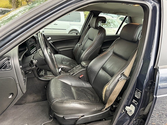 Saab 9-5 13 of 22