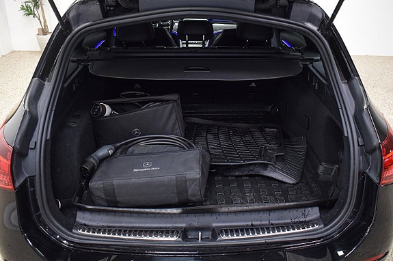 Mercedes-Benz C300 29 of 30