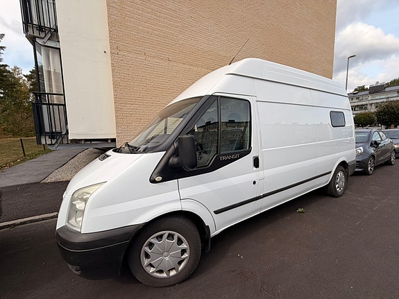 Ford Transit 16 of 17