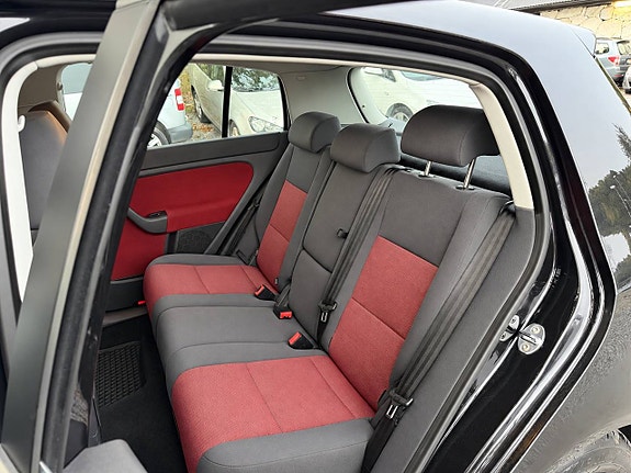 Volkswagen Golf Plus 15 of 18