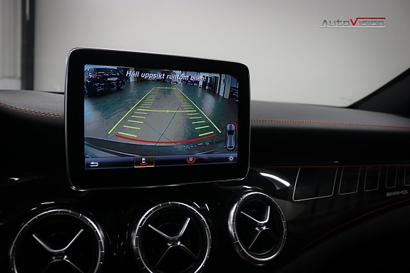 Mercedes-Benz CLA45 23 of 30