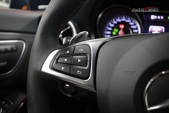 Mercedes-Benz CLA45 19 of 30
