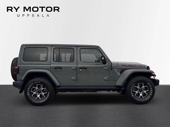 Jeep Wrangler Unlimited 5 of 30