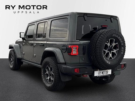 Jeep Wrangler Unlimited 3 of 30