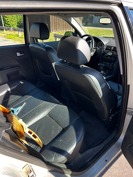 Ford Mondeo 11 of 16