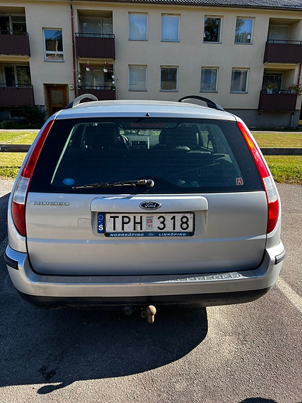 Ford Mondeo 2 of 16