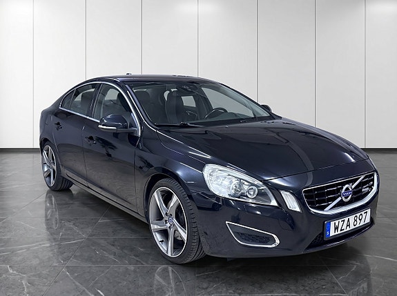 Volvo S60 4 of 11