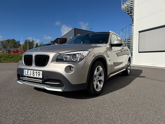 BMW X1 2 of 10