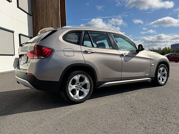 BMW X1 3 of 10