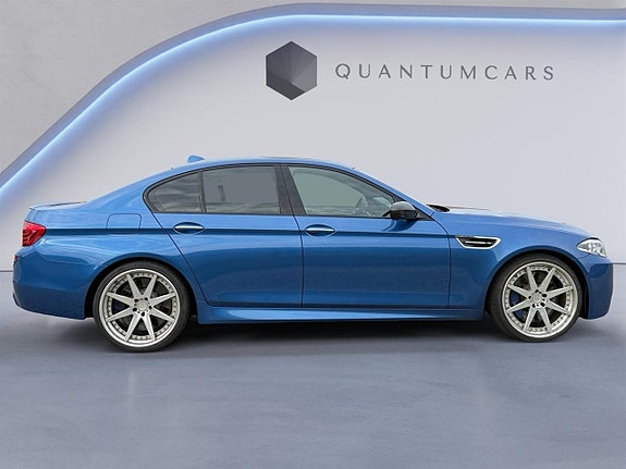 BMW M5 7 of 27