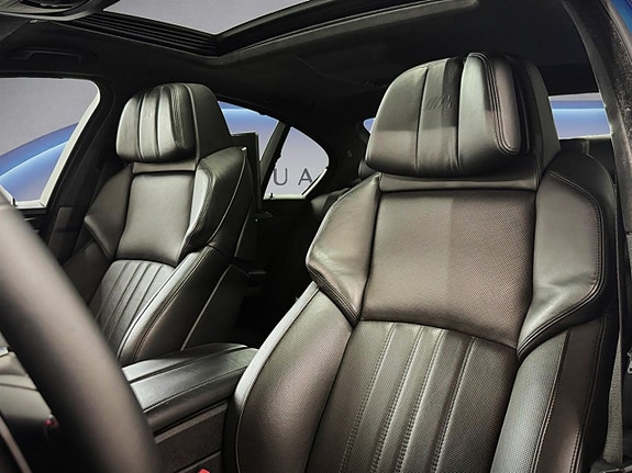 BMW M5 11 of 27