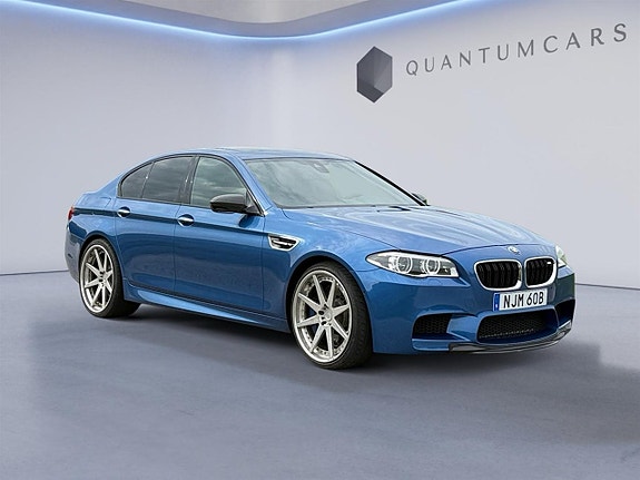 BMW M5 8 of 27