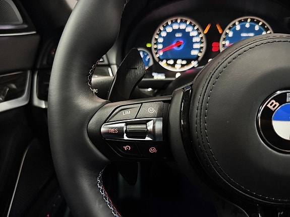 BMW M5 14 of 27
