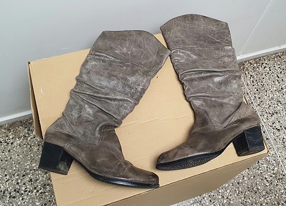 Product image 1 of 8